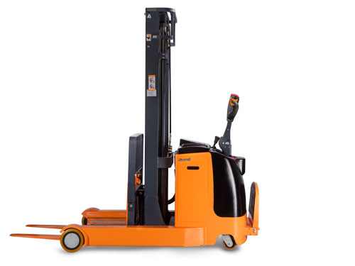 Elektryczne Reach stacker