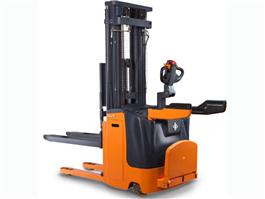 Electric Stacker